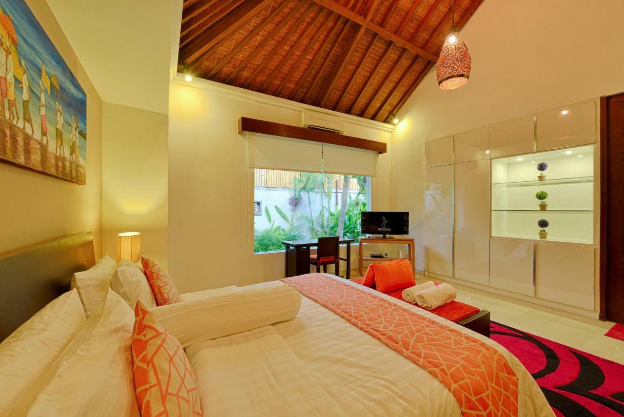 Daksina Villa *